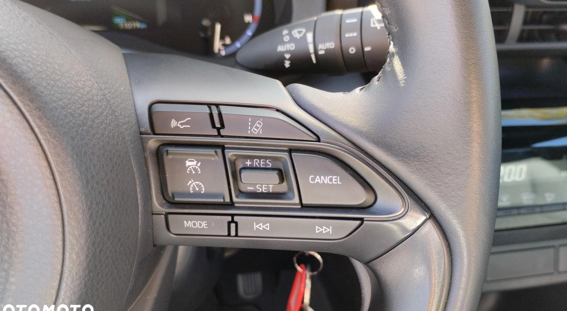 Toyota Yaris Cross cena 122900 przebieg: 11033, rok produkcji 2022 z Krzepice małe 326